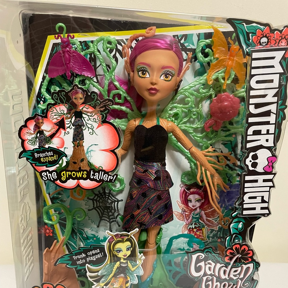 NEW!! Rare    Teresa Thornwillow doll